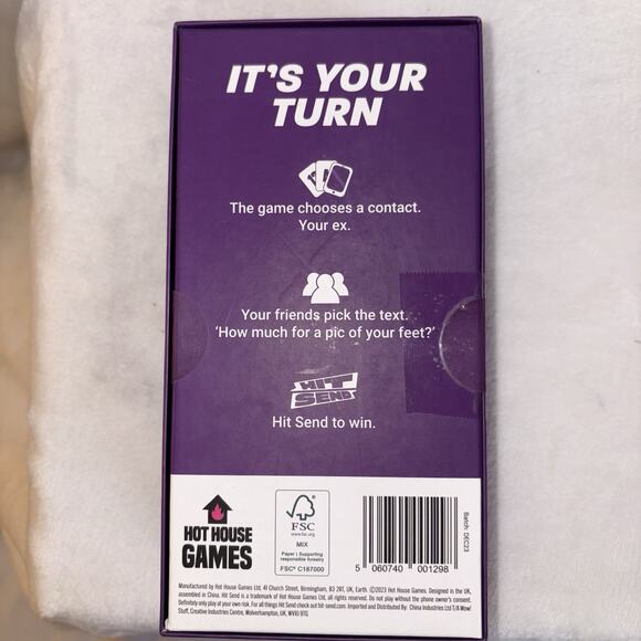 Hit Send Card Game- Adult party Game by What do you Meme Fun Gift. NEW - Picture 5 of 5
